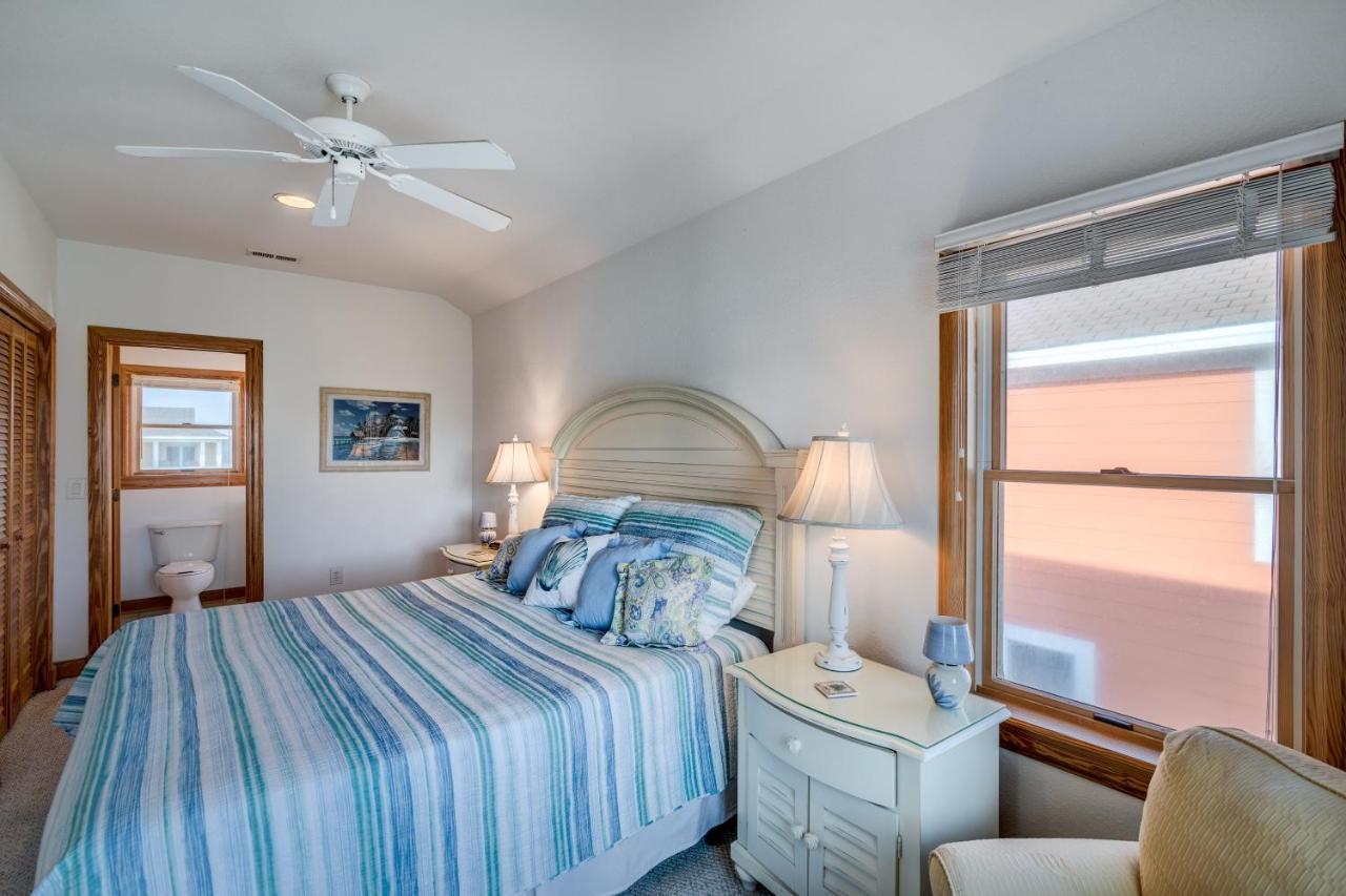5702 - It's A Wonderful Life By Realty *