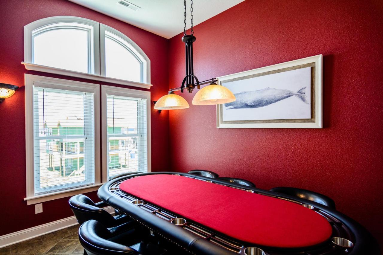 5550 - Tradewinds 2 By Realty *