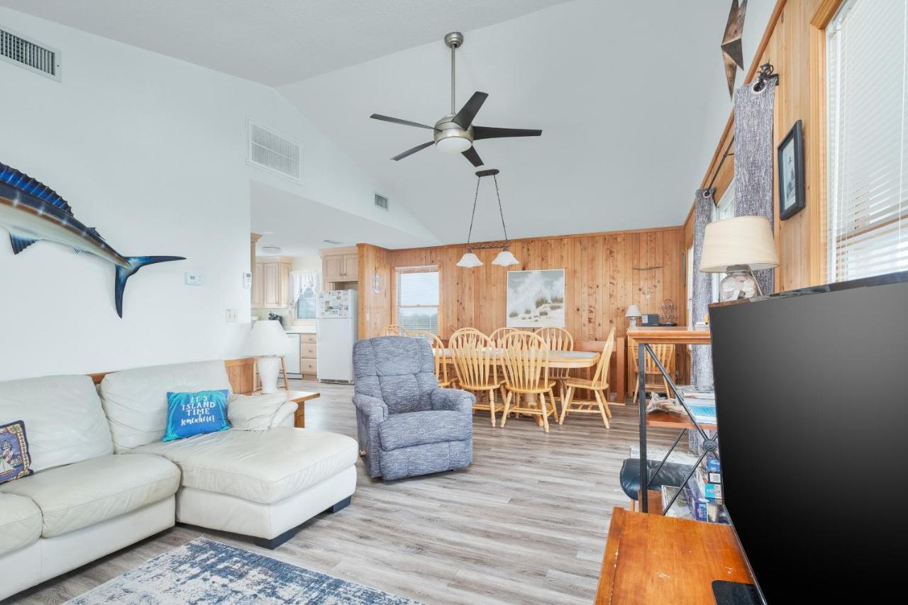 6085 - Golden Daze By Realty * Nags Head