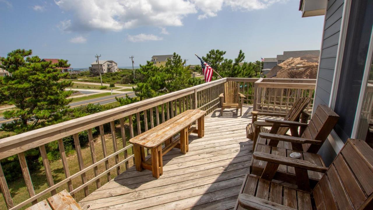 Holiday home Snh418, Blue Cloud- Oceanside, Ocean Views, Sun Decks, Hot Tub