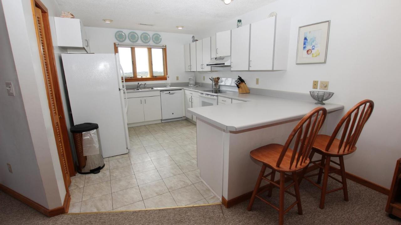 Snh418, Blue Cloud- Oceanside, Ocean Views, Sun Decks, Hot Tub Holiday home *