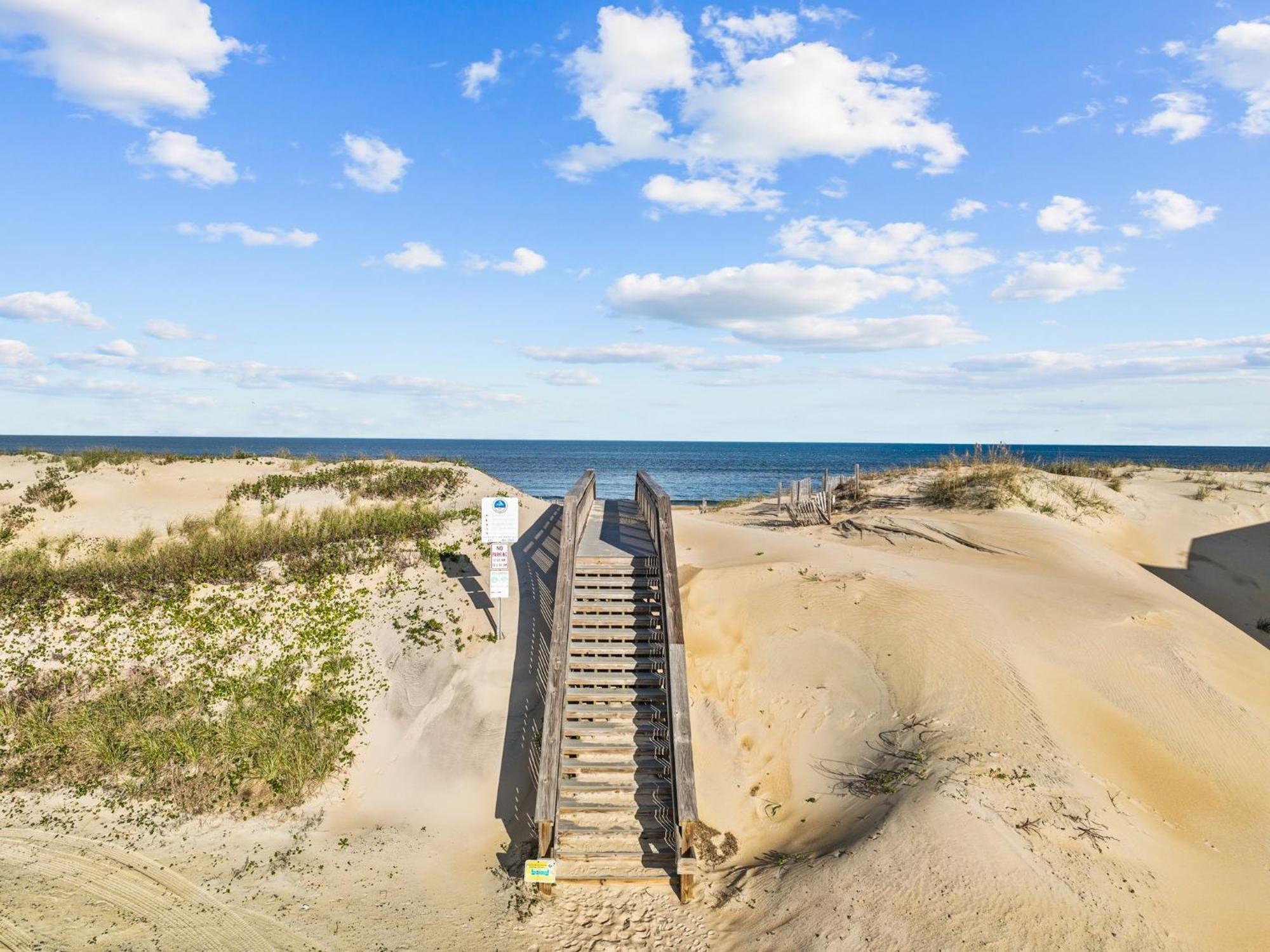 6070 - Cast Away By Realty