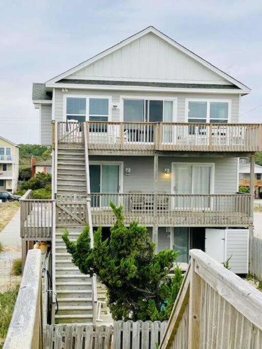 Hammerheads Hideaway! Oceanfront, Nags Head! Free Pool Heat April & May! * Nags Head