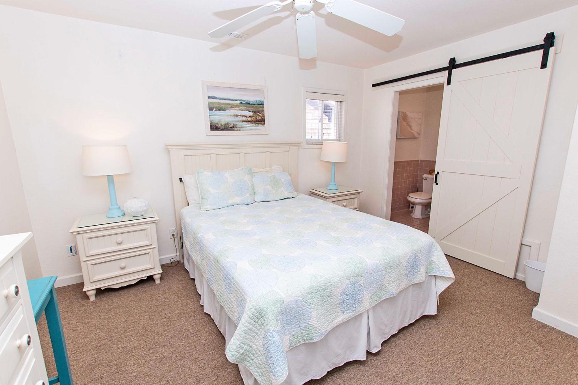 Holiday home Nh301, Driftwood Dreaming- Hot Tub, Oceanside, Close To Ocean! *