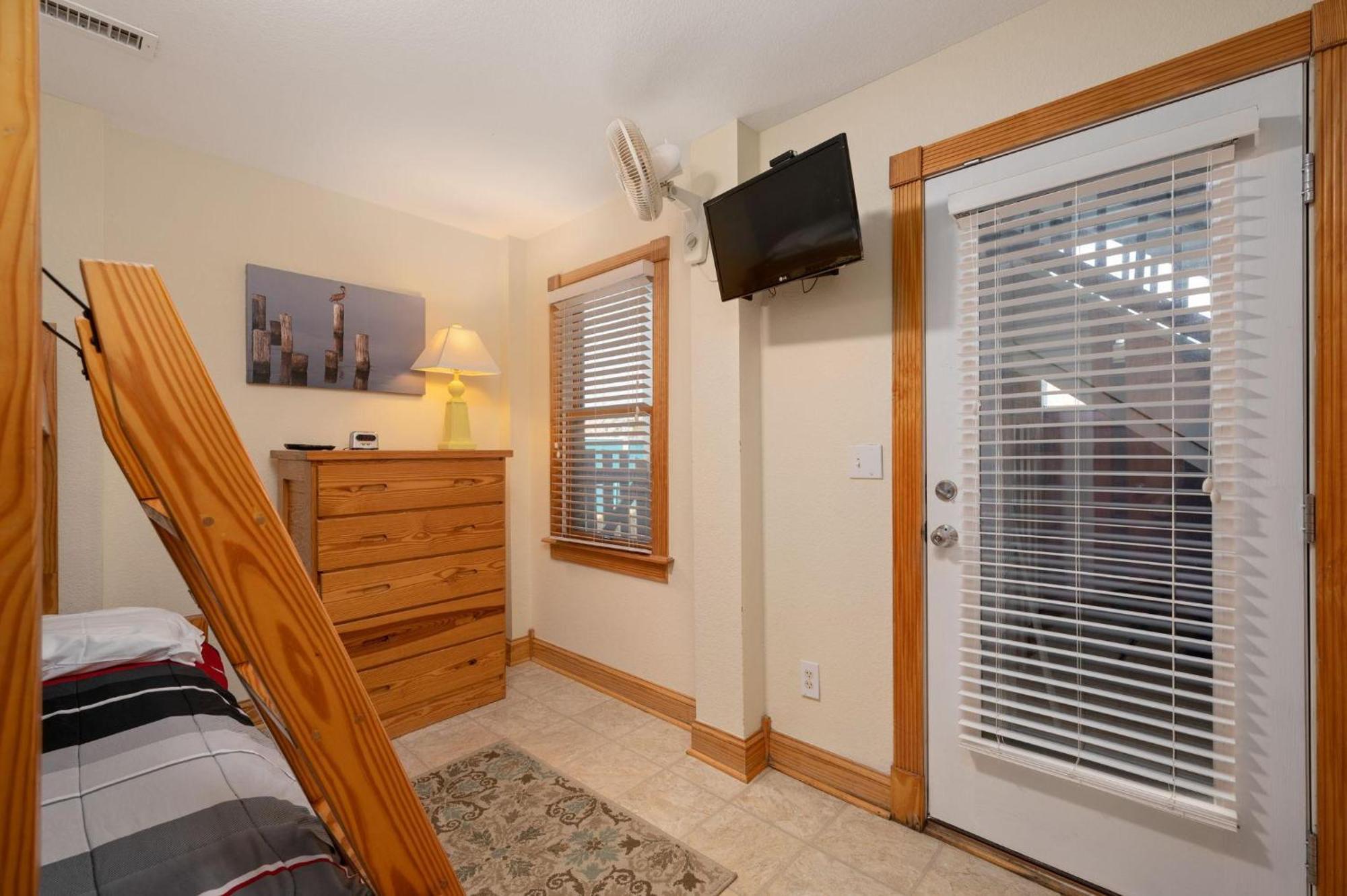 Nh205 Celestial Shore Holiday home *