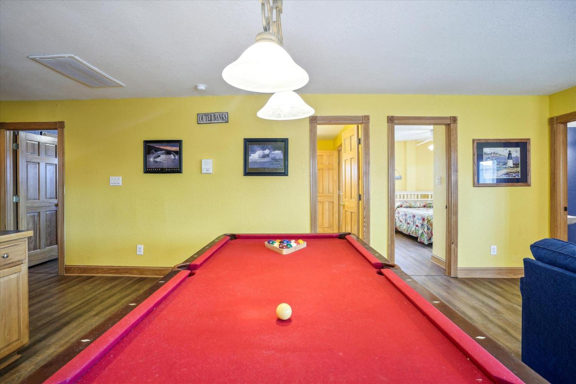 5727 - Whalebone Station By Realty *
