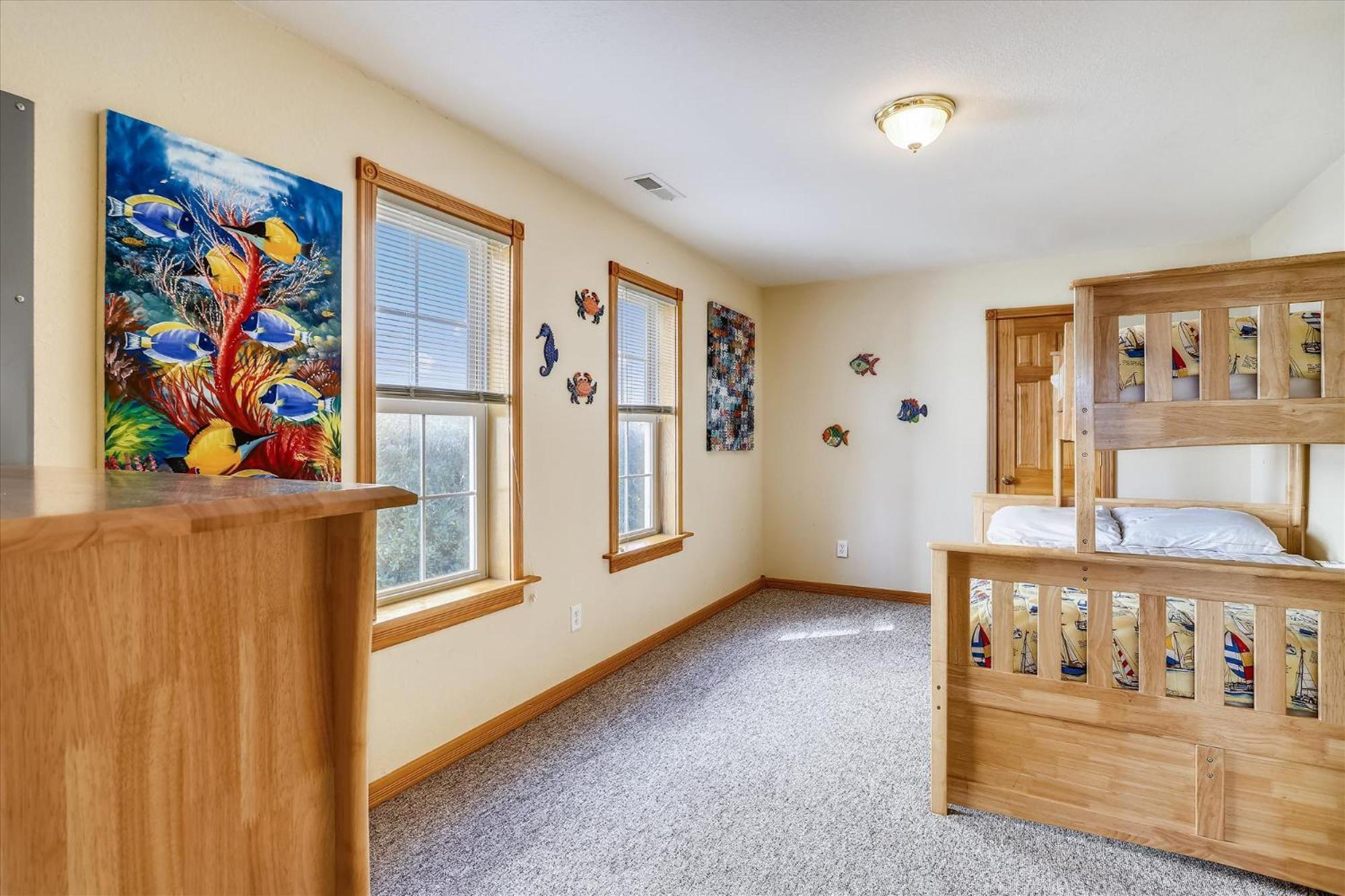 5708 - Seafari By Realty Holiday home *