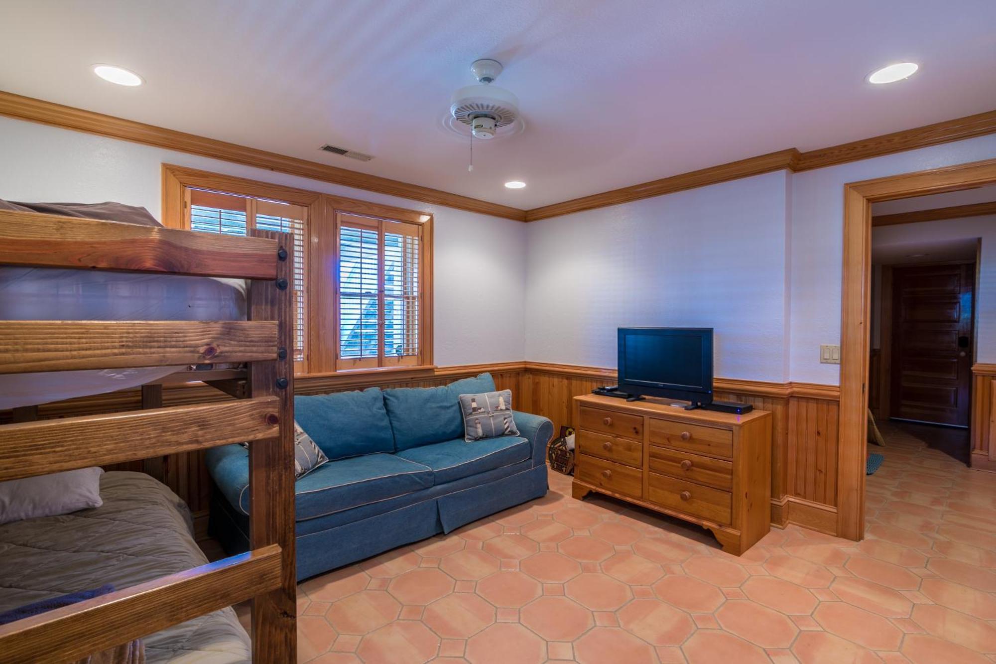 5684 - Sea Holly By Resort Realty Holiday home