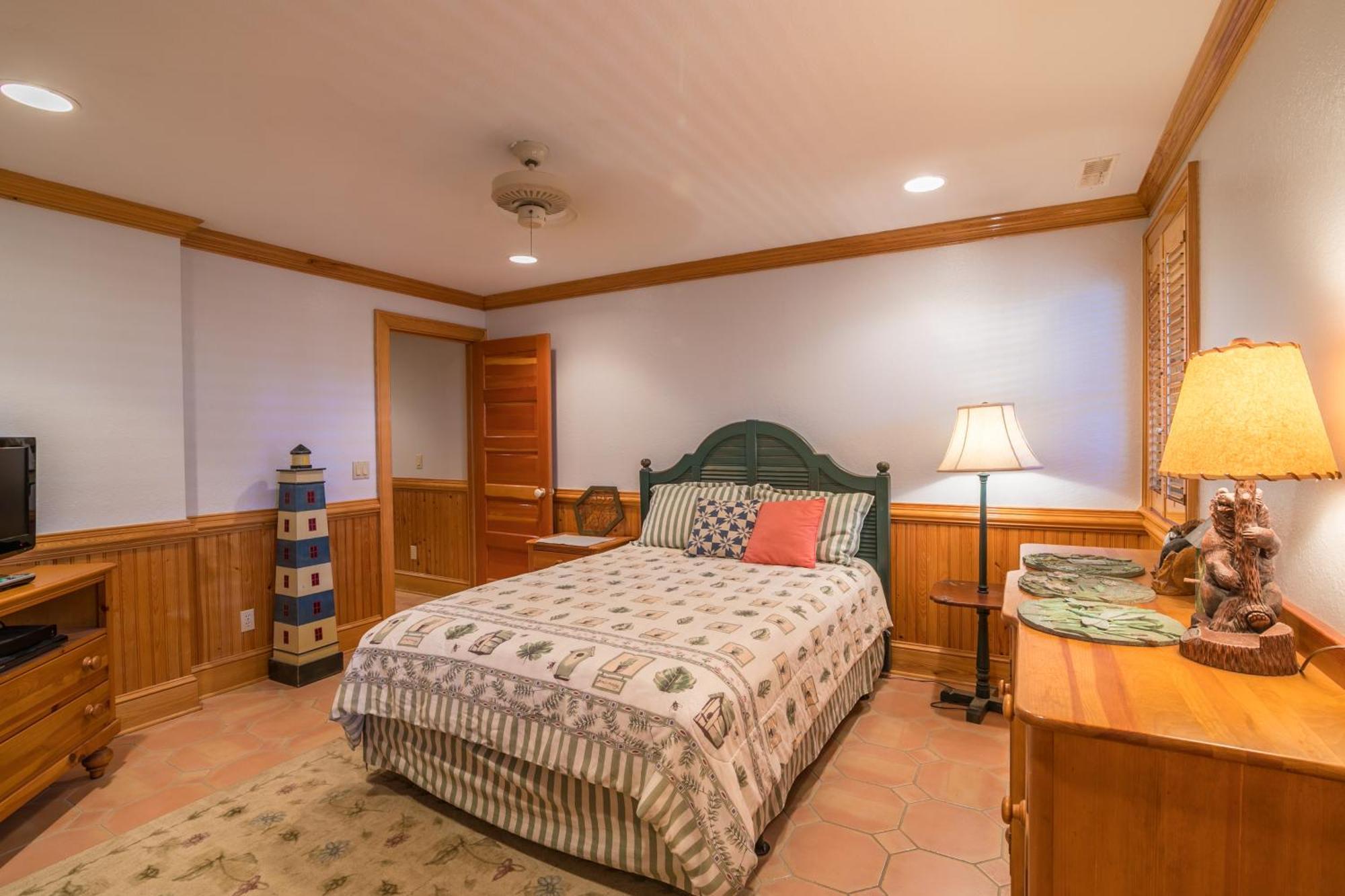 5684 - Sea Holly By Resort Realty *