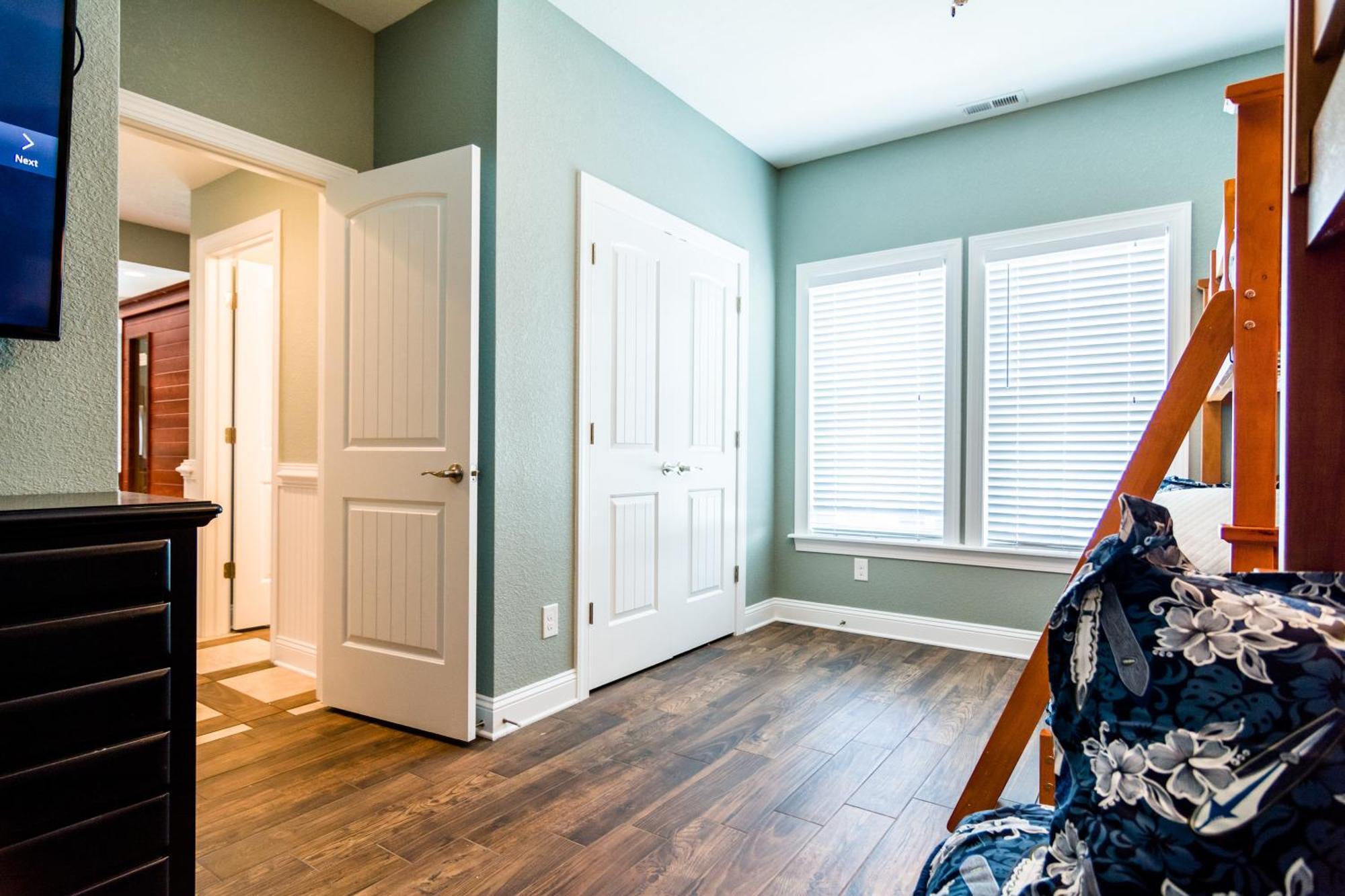 5550 - Tradewinds 2 By Realty * Nags Head