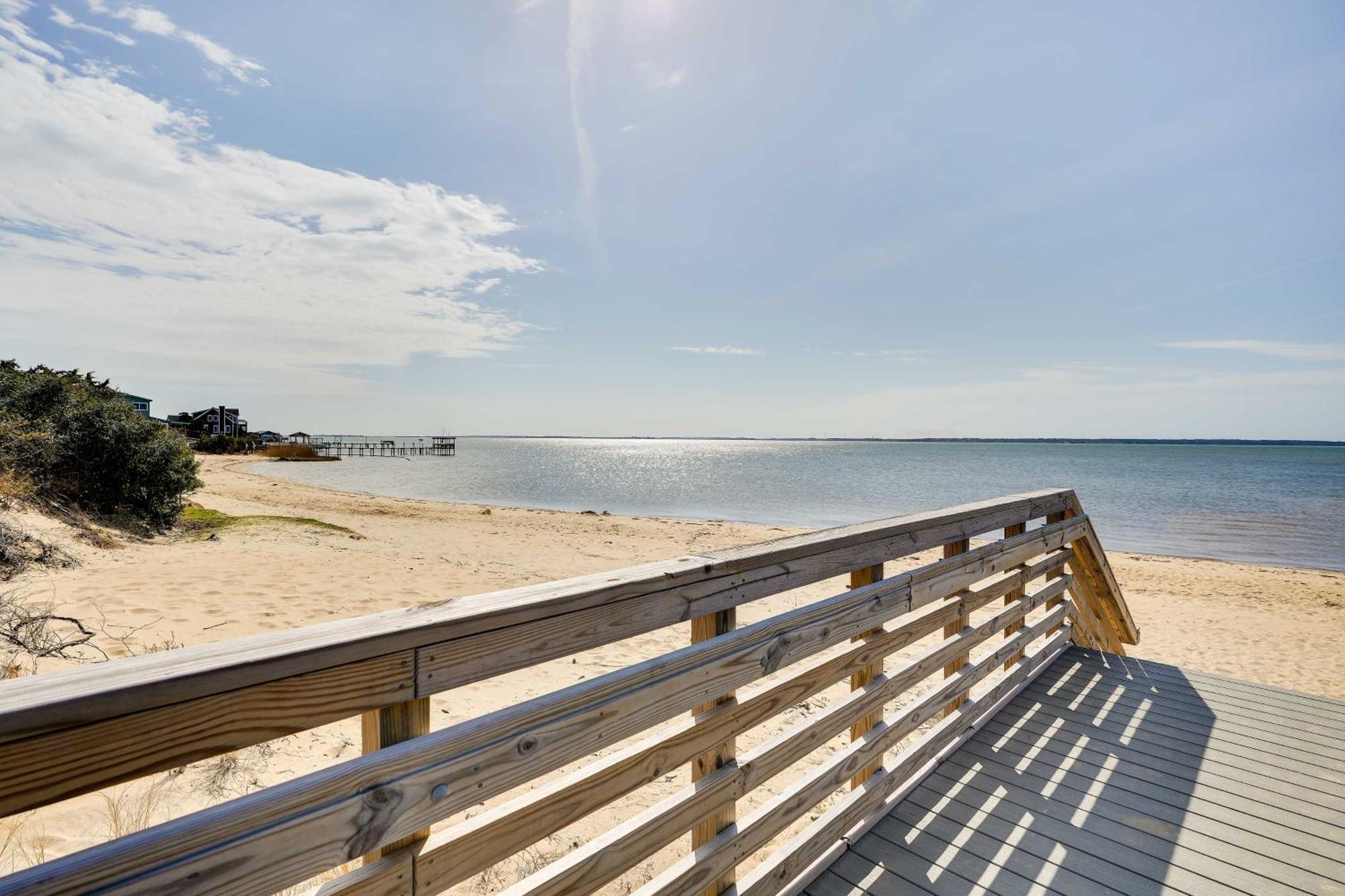 Dunn Dreamin Hot Tub, Pirate Fort, And Fire Pit! Nags Head