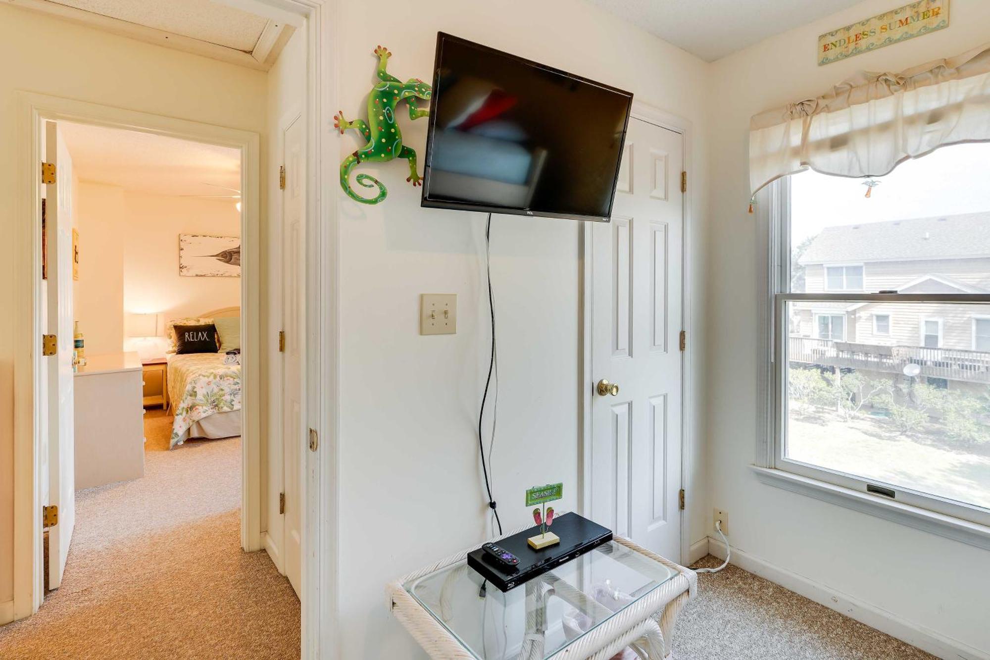 Holiday home Dunn Dreamin Hot Tub, Pirate Fort, And Fire Pit! Nags Head