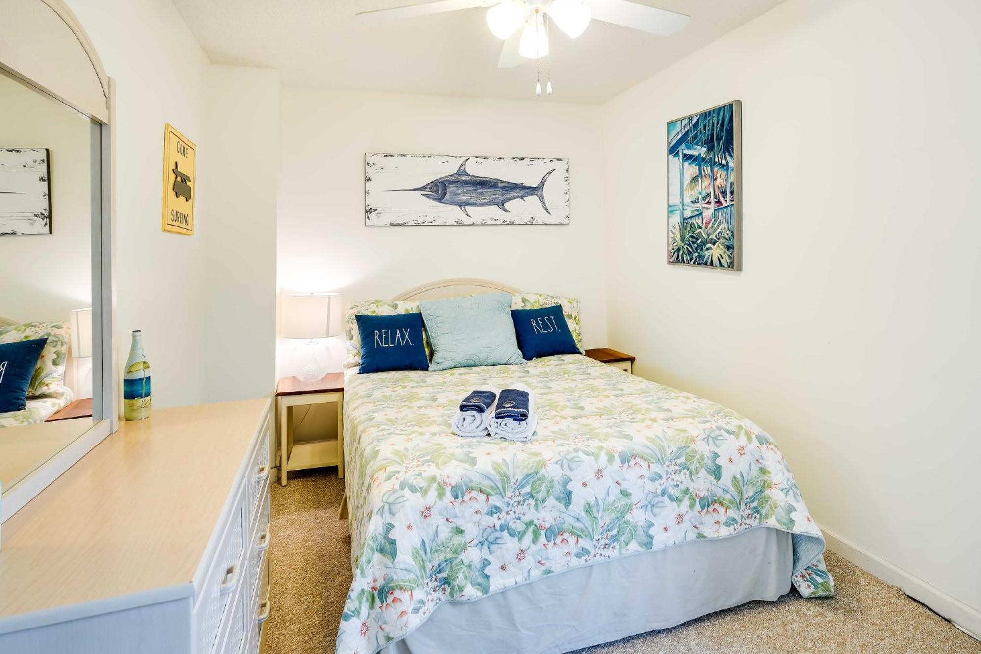 Dunn Dreamin Hot Tub, Pirate Fort, And Fire Pit! Holiday home Nags Head
