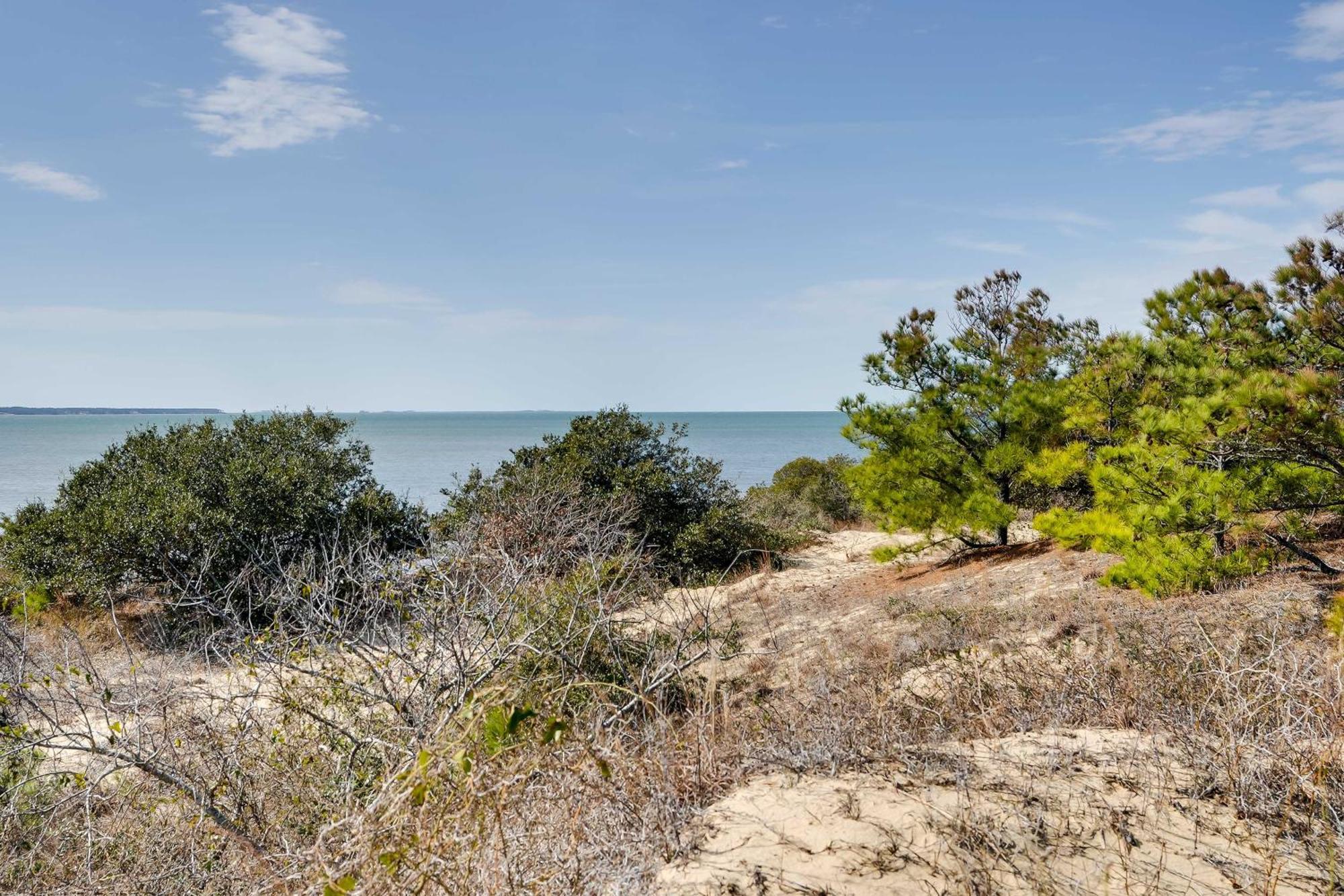 Holiday home Dunn Dreamin Hot Tub, Pirate Fort, And Fire Pit! Nags Head