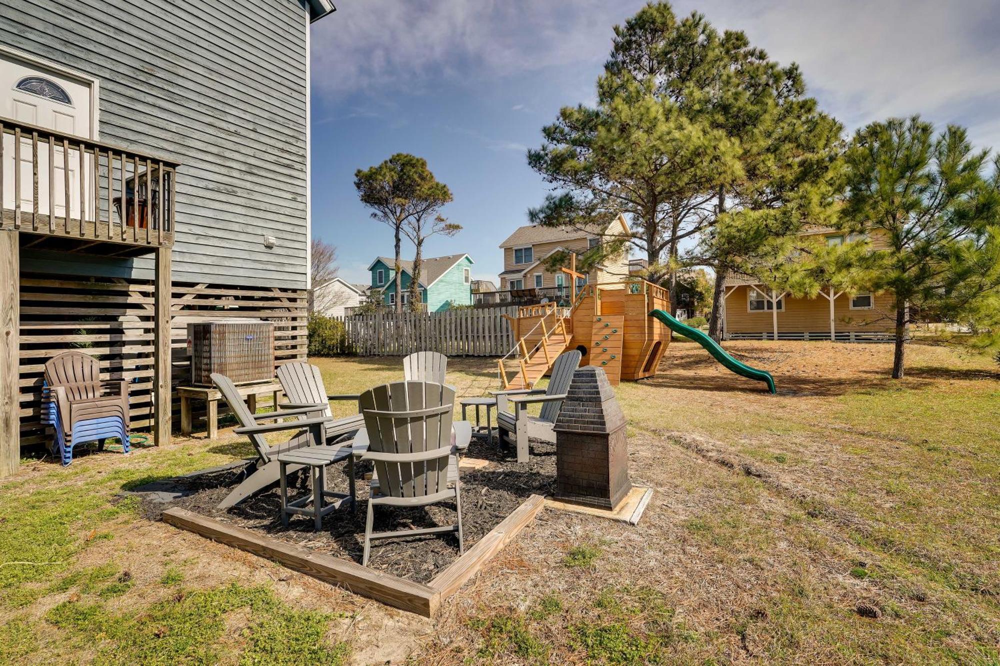 Holiday home Dunn Dreamin Hot Tub, Pirate Fort, And Fire Pit!