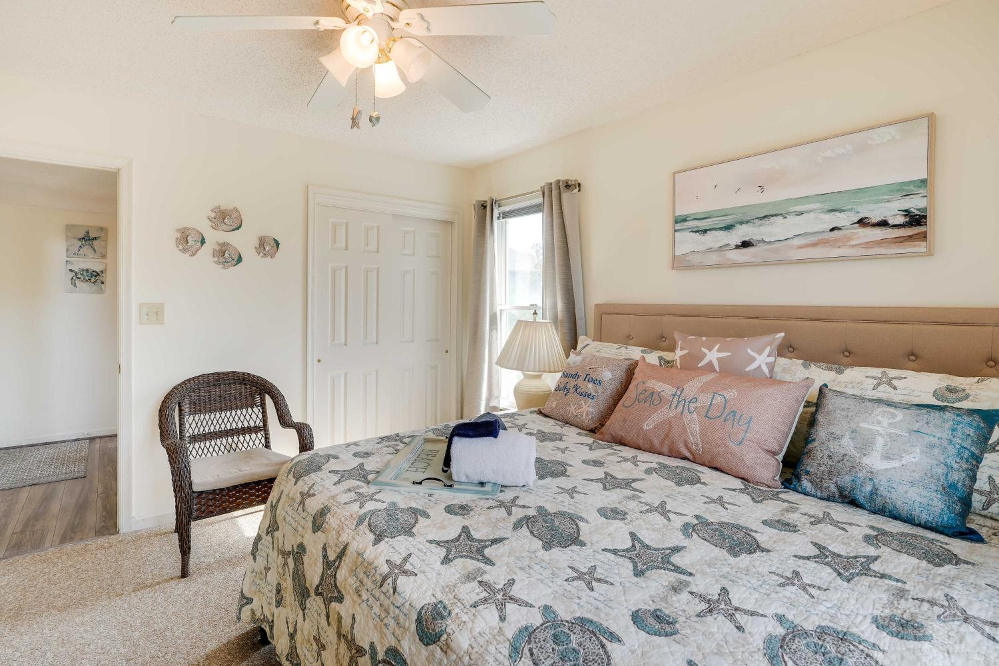 Holiday home Dunn Dreamin Hot Tub, Pirate Fort, And Fire Pit! Nags Head