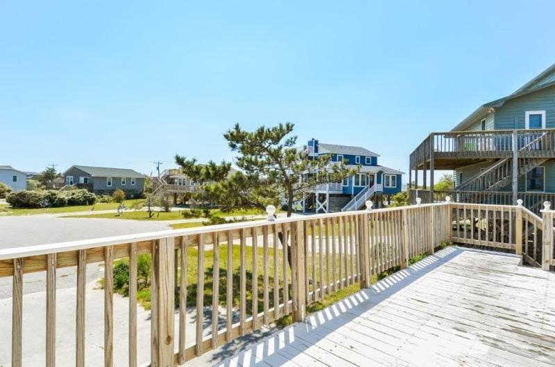 7100 Pelican Oasis 1 Min Walk To The Nags Head