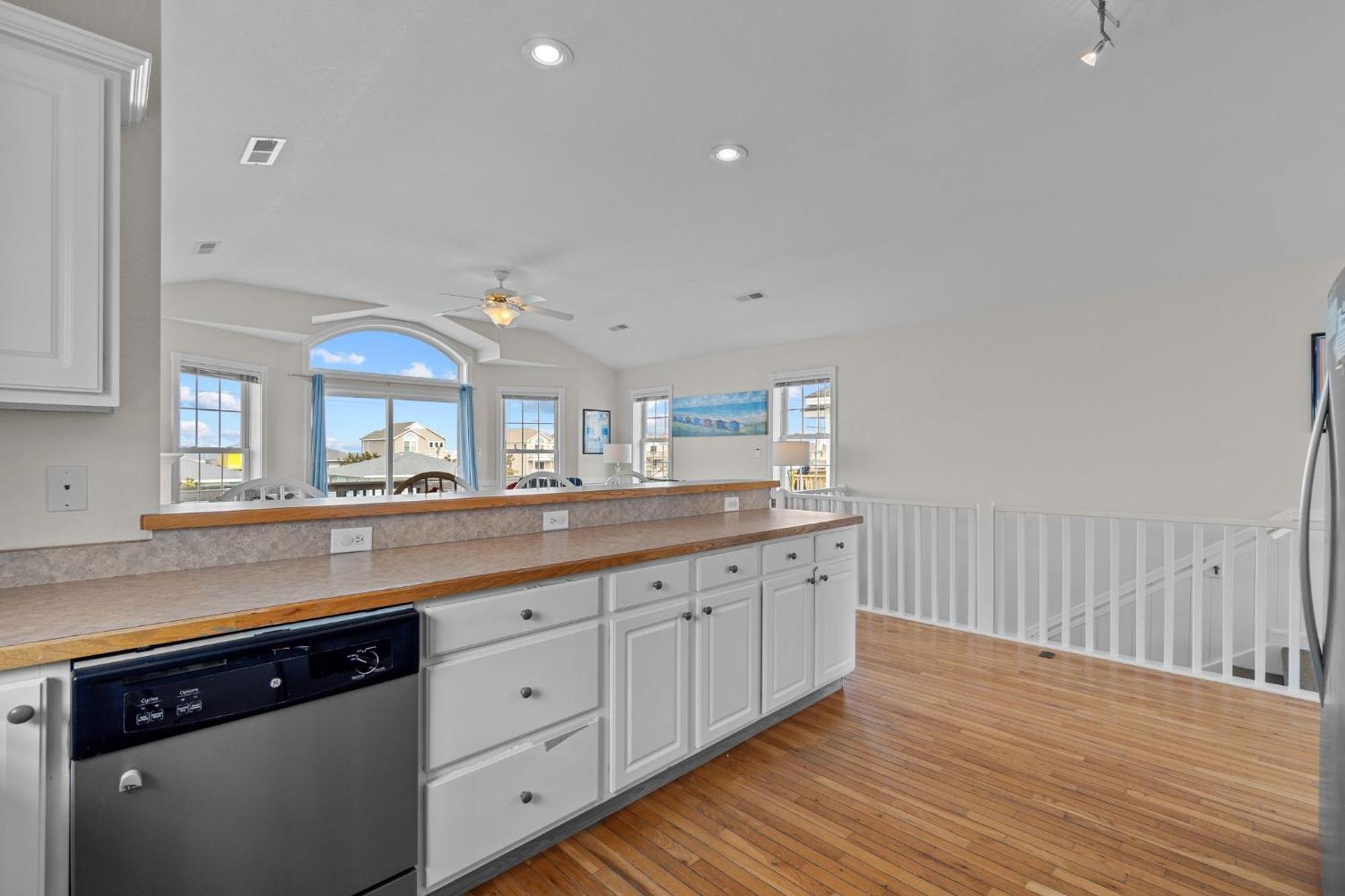 5708 - Seafari By Realty * Nags Head