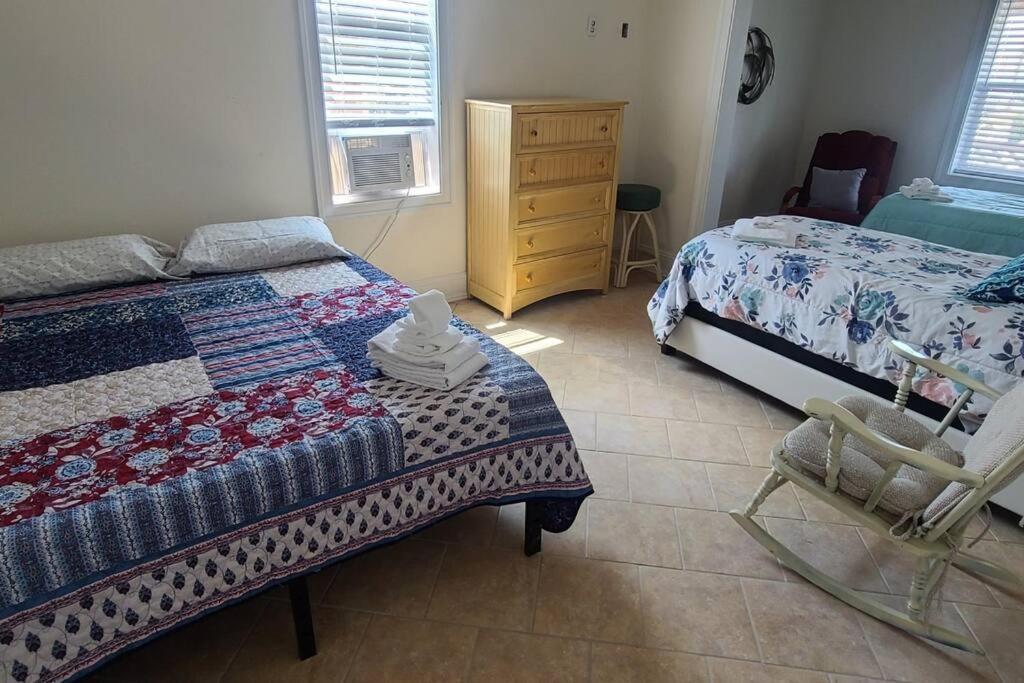 Holiday home 6812 Rd, Semi Oceanfront, Pool, Hot Tub