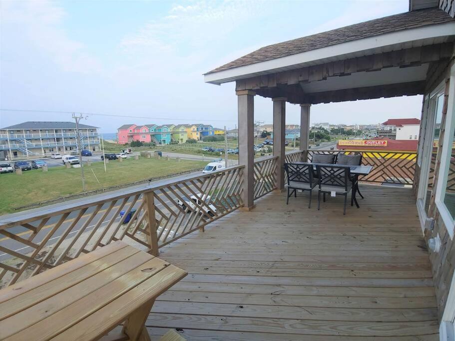 Holiday home 6812 Rd, Semi Oceanfront, Pool, Hot Tub