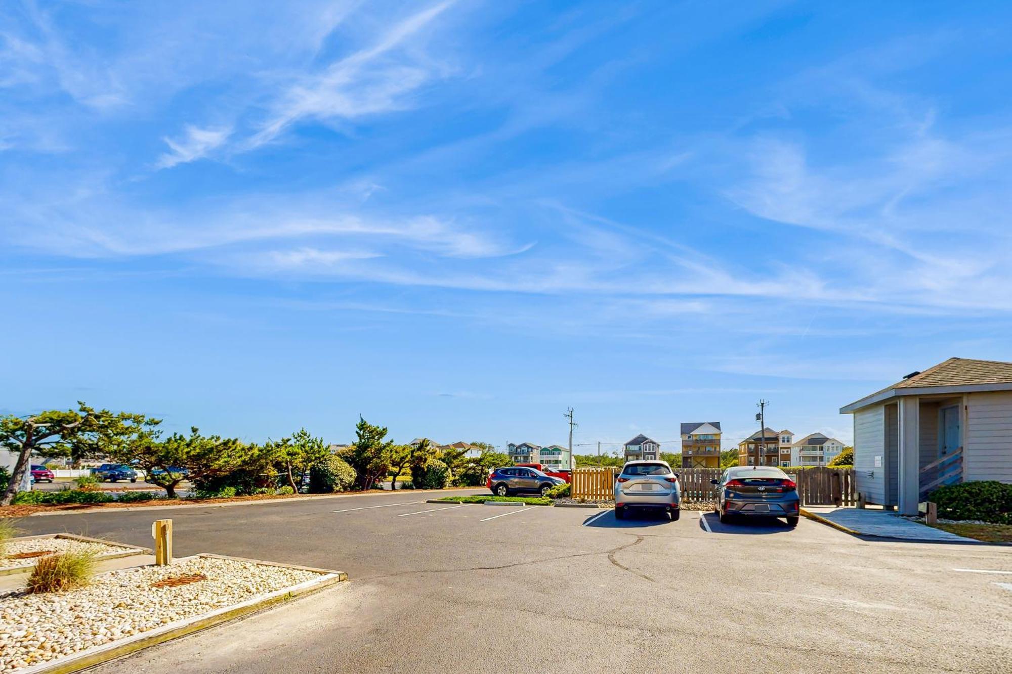 Apartment Oregon Inlet Getaway *