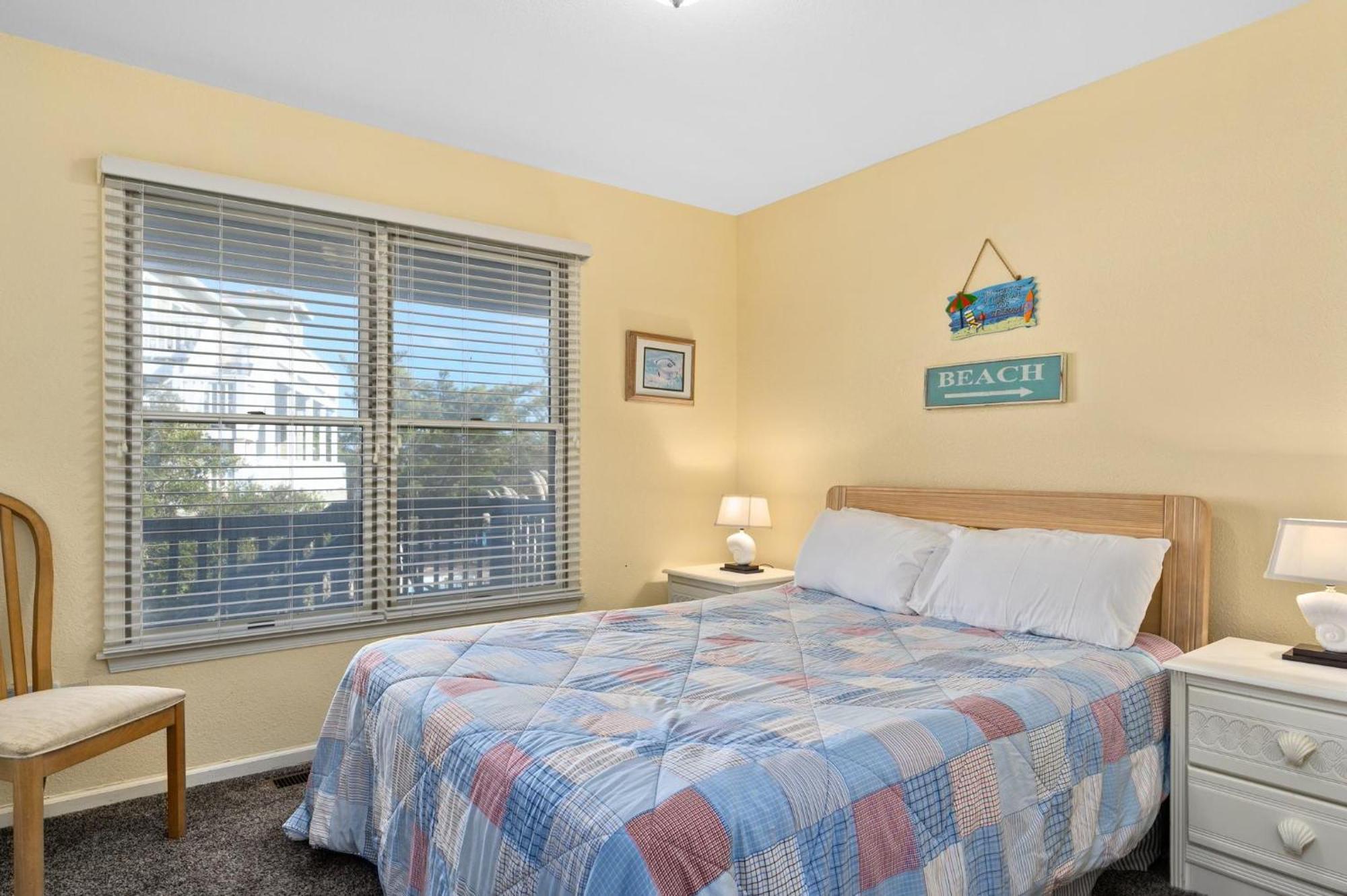 B20 Bay Meadow 20 * Nags Head