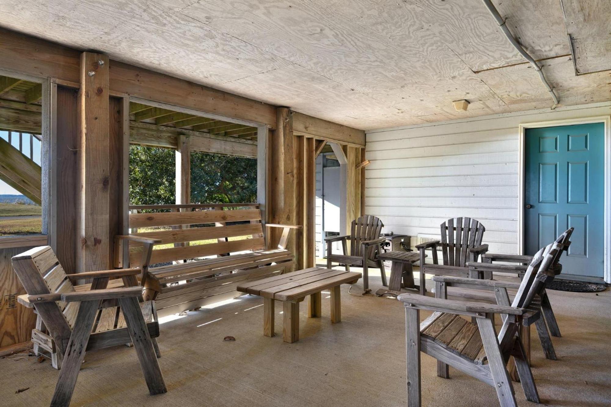 B20 Bay Meadow 20 Nags Head