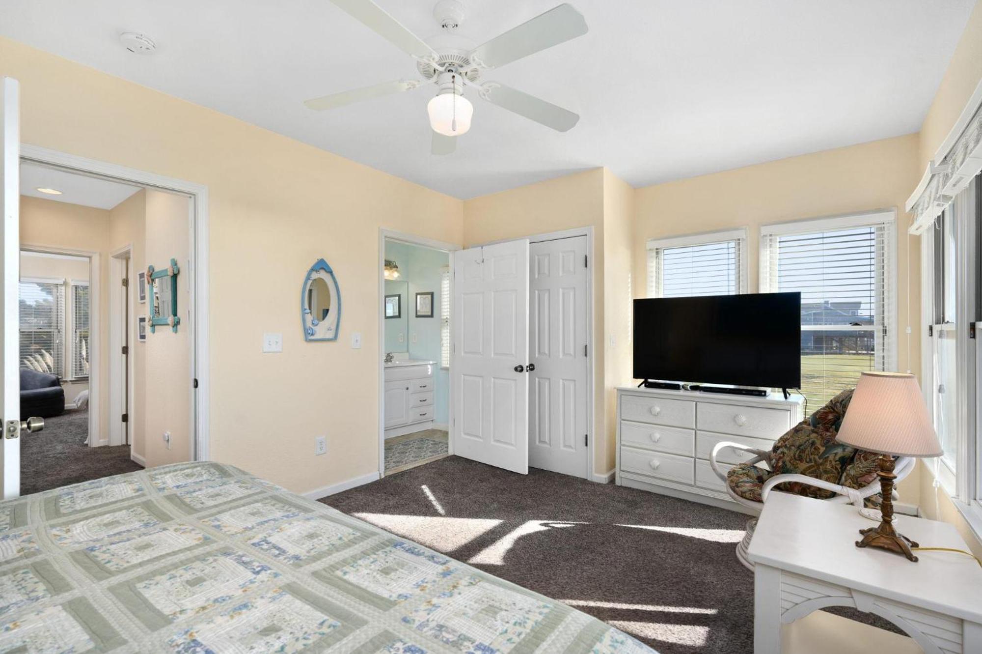 B20 Bay Meadow 20 Holiday home Nags Head