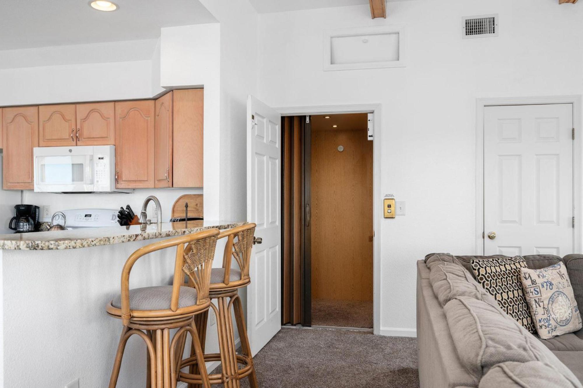 B20 Bay Meadow 20 Nags Head