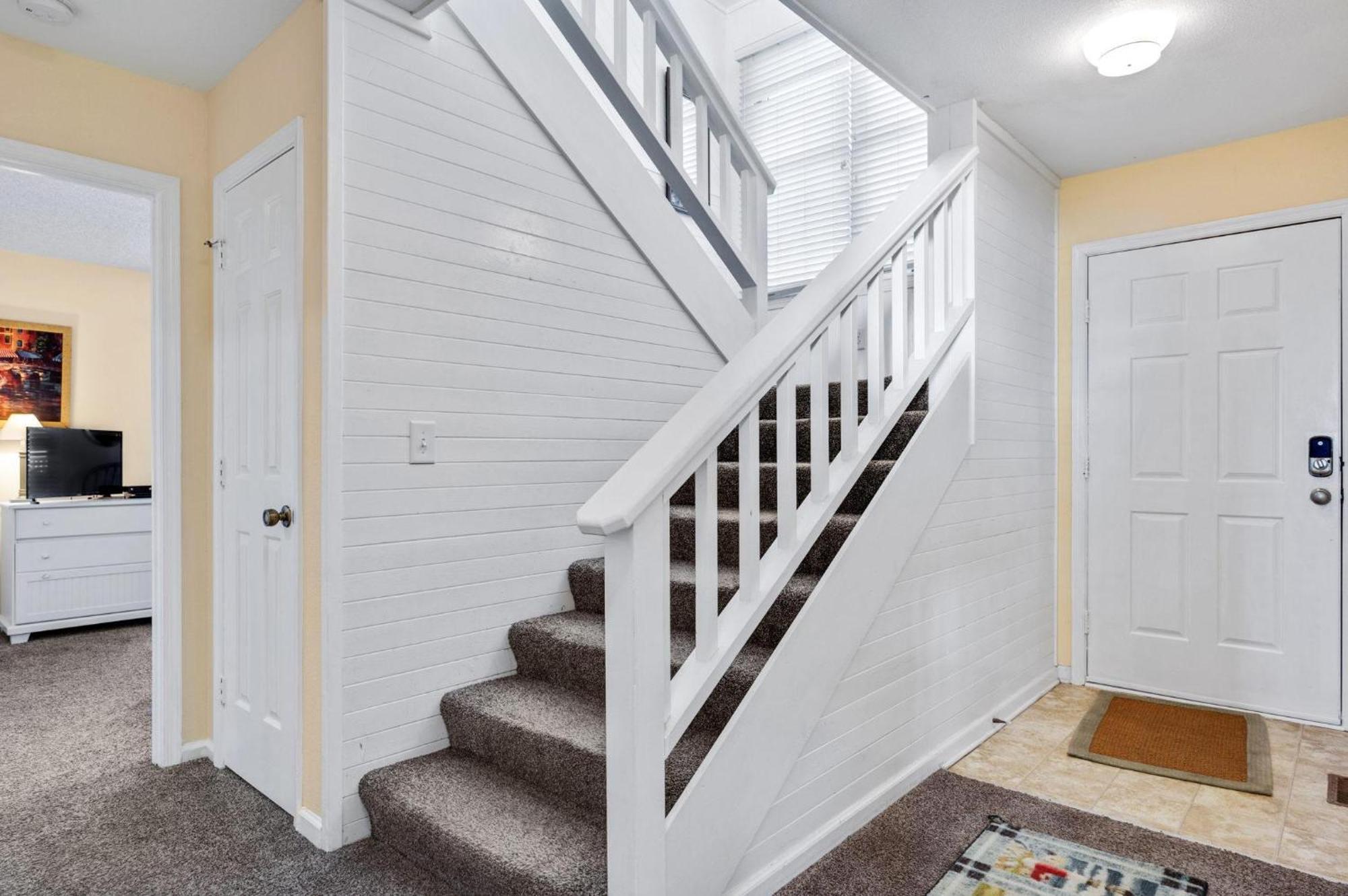 B20 Bay Meadow 20 Nags Head
