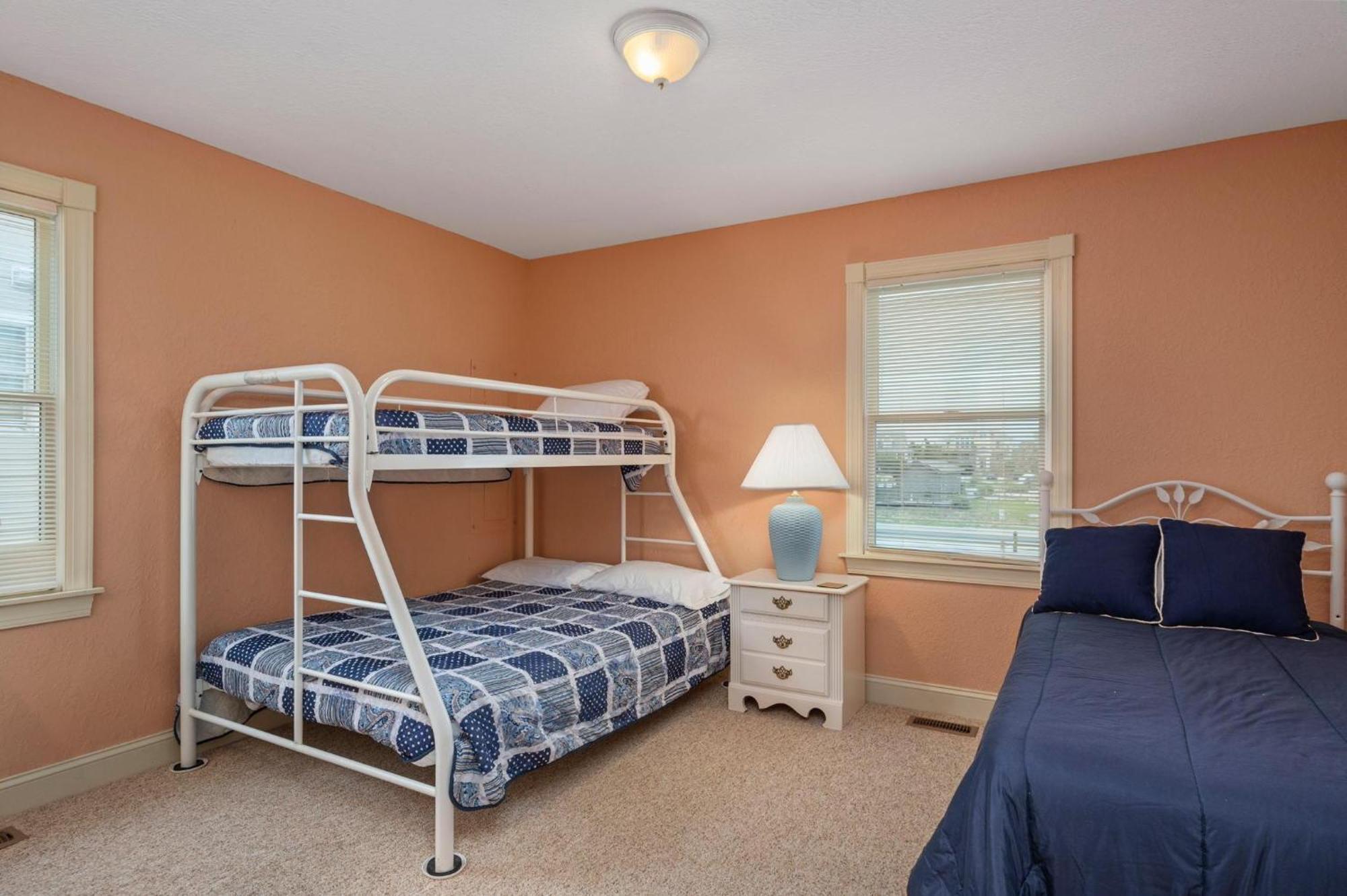 Holiday home Nh348 Barefootin'