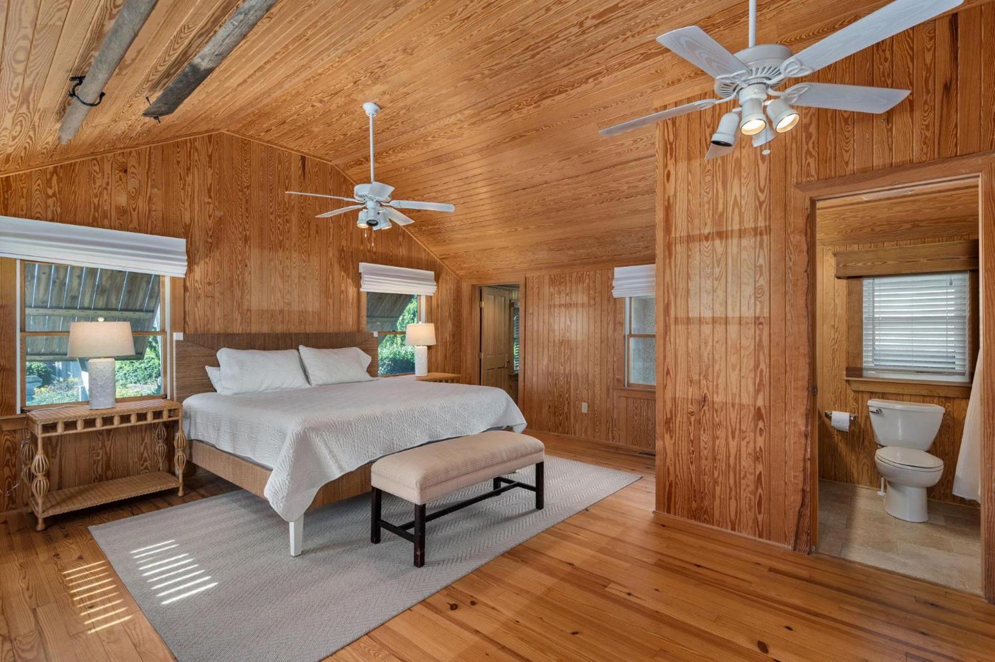 Nh315 Serenity By The Sea Holiday home *
