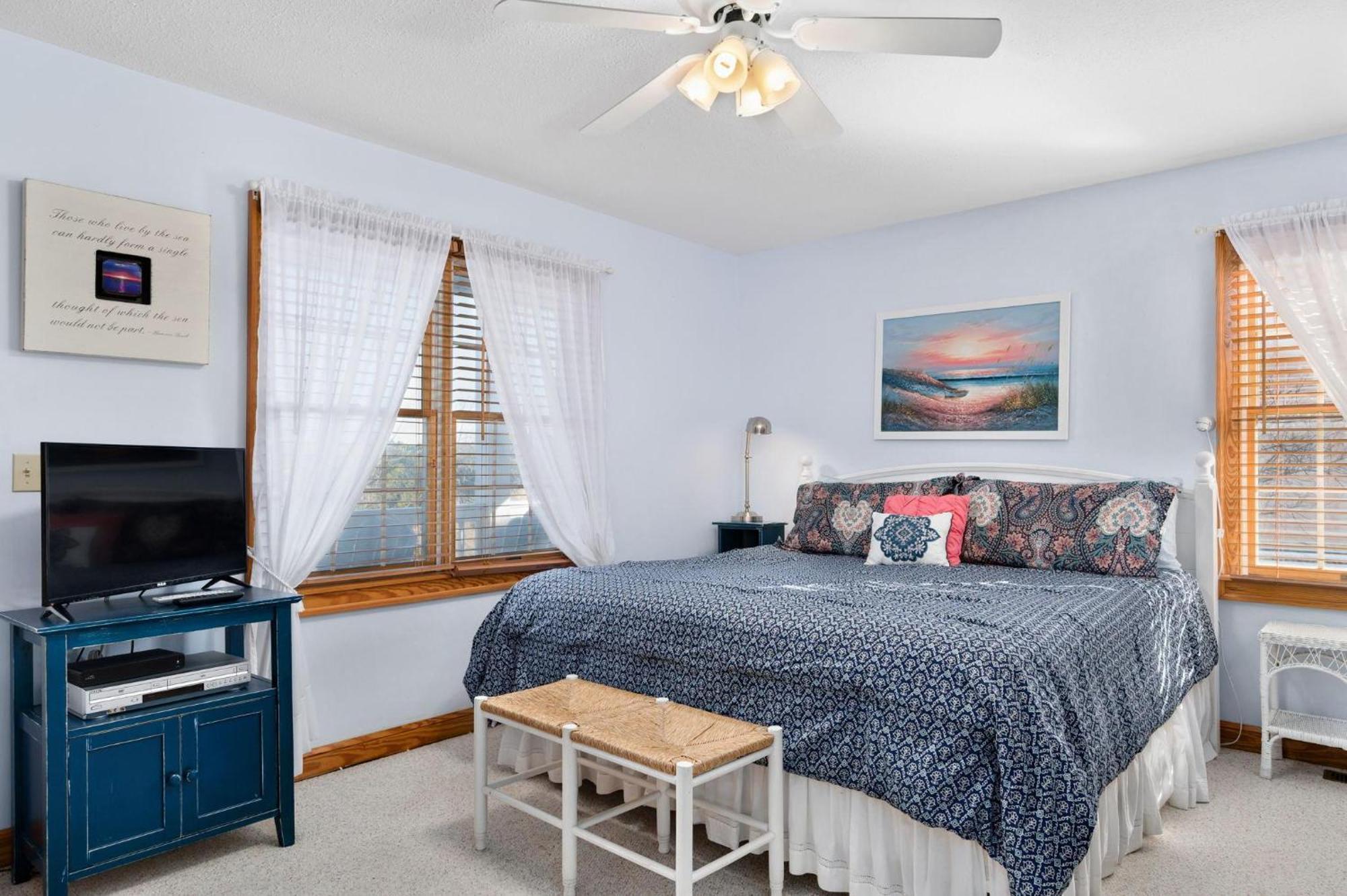 Holiday home W13 Wedges 13 Nags Head