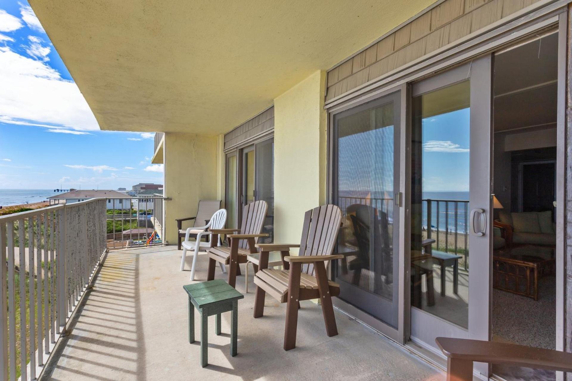 Dl303 Herpy Oceanfront Apartment