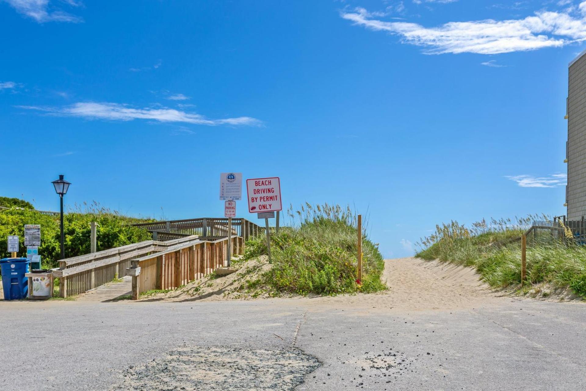 Dl303 Herpy Oceanfront