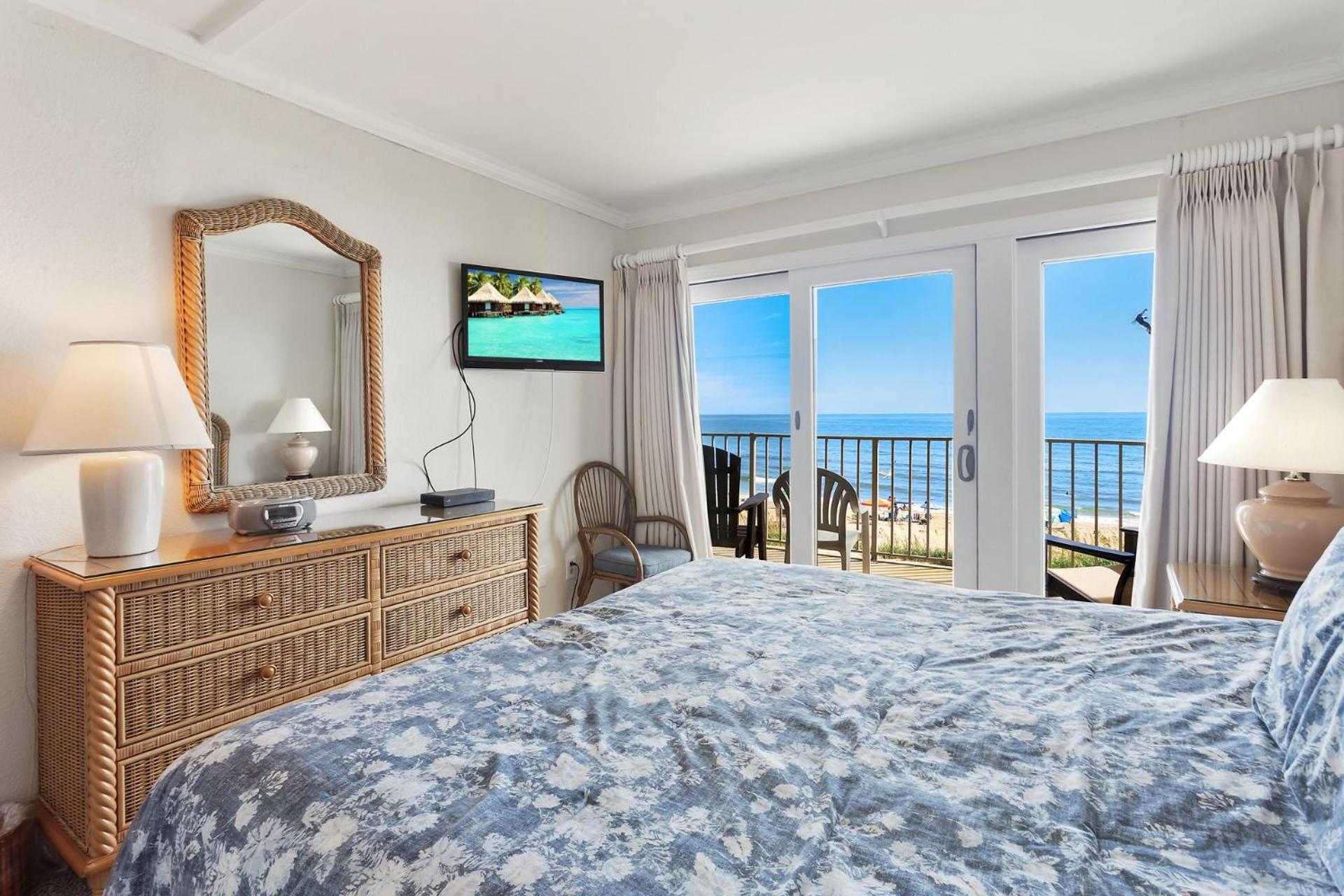 Dl303 Herpy Oceanfront Apartment
