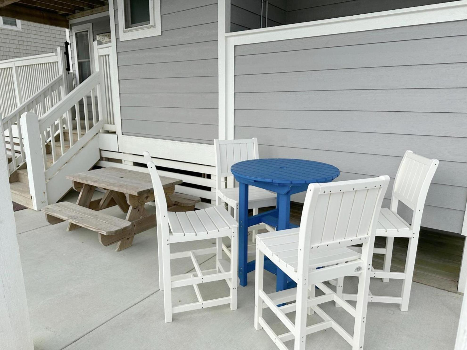 Holiday home Nh276 Toes In The *