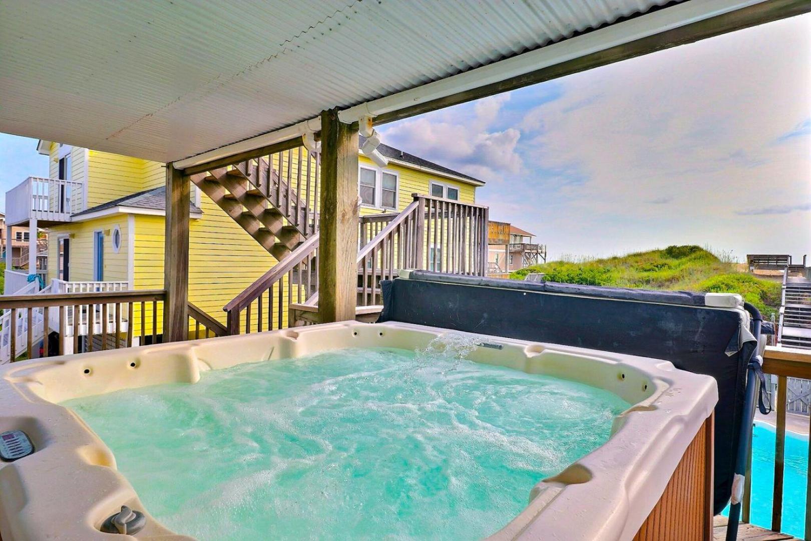 Holiday home 7030 Explorers Beacon Oceanfront Poolhot Tub