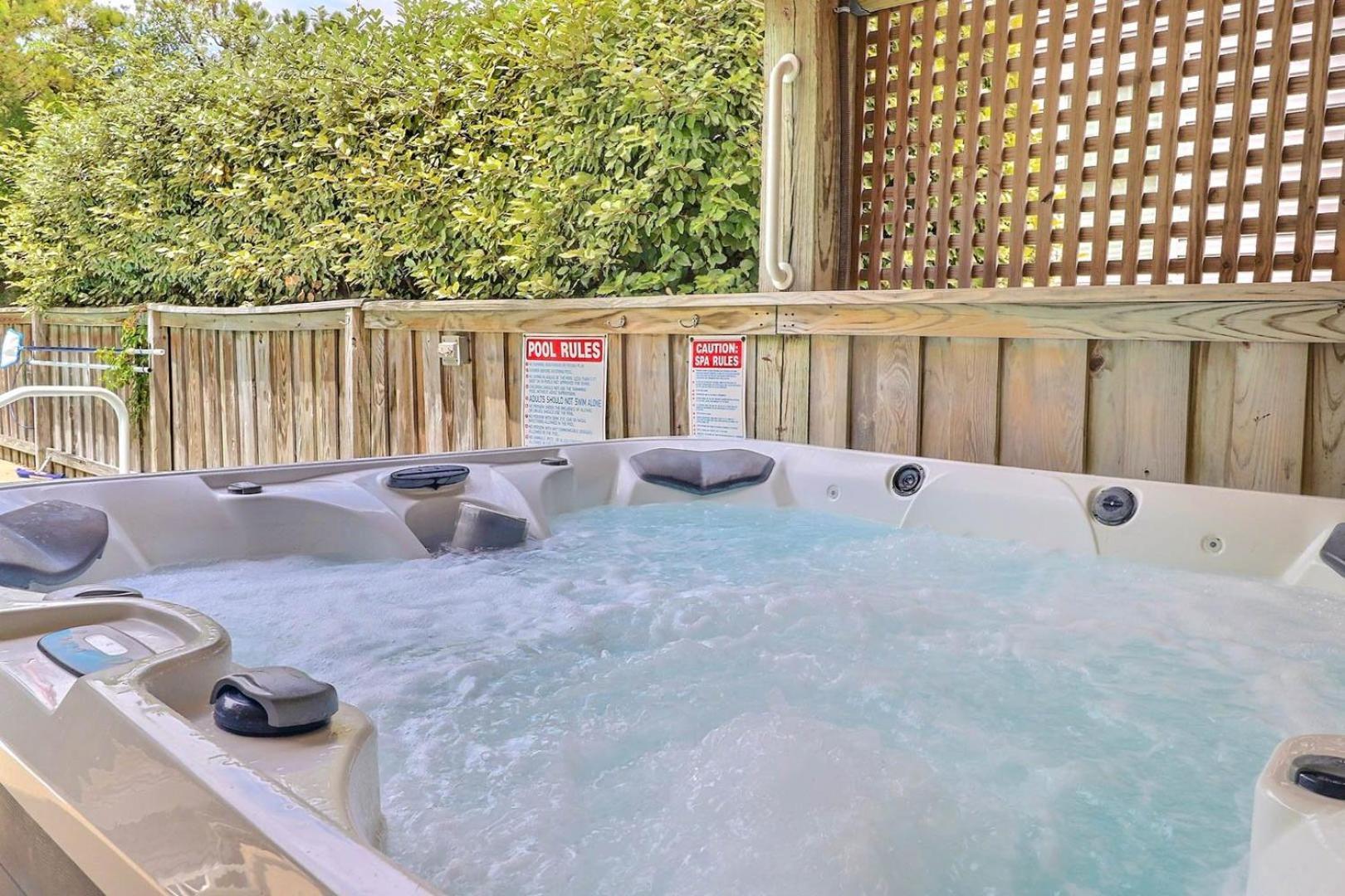 Holiday home 6061 Bark O Lounge 5 Min Walk To Pool *