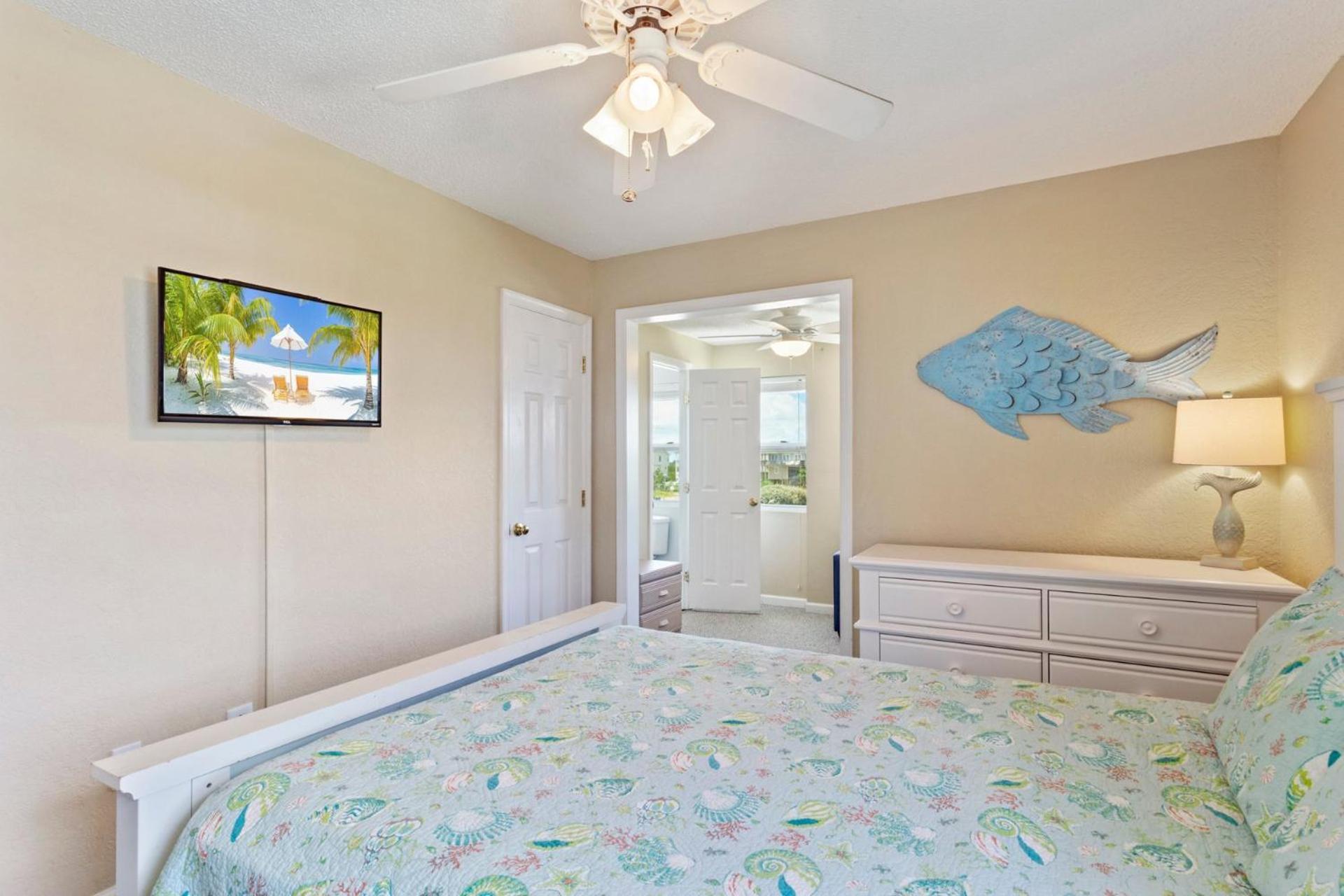 7081 Southern Breeze Oceanfront Pool Hot Tub