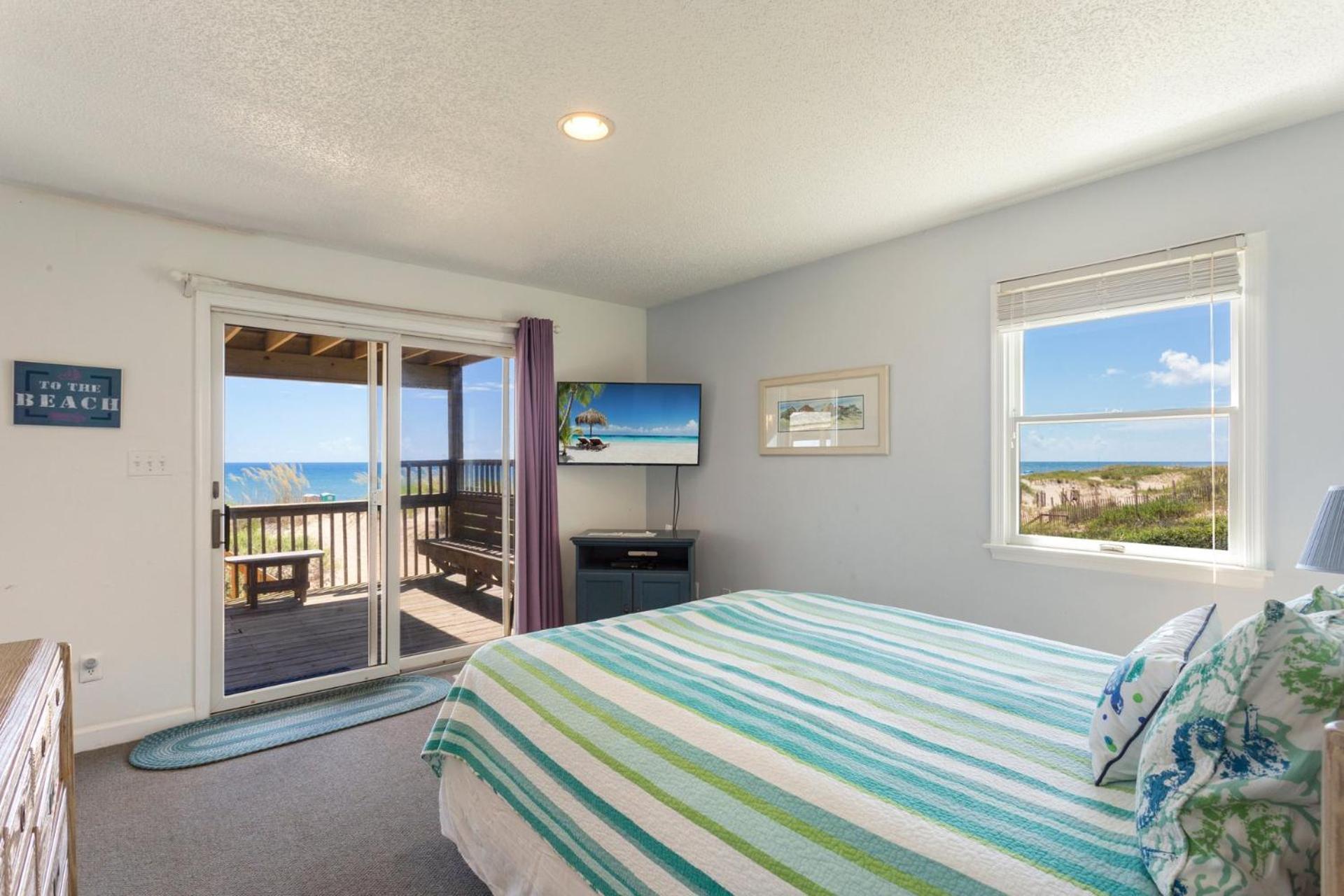 7083 Ocean Haven Oceanfront Hot Tub Nags Head