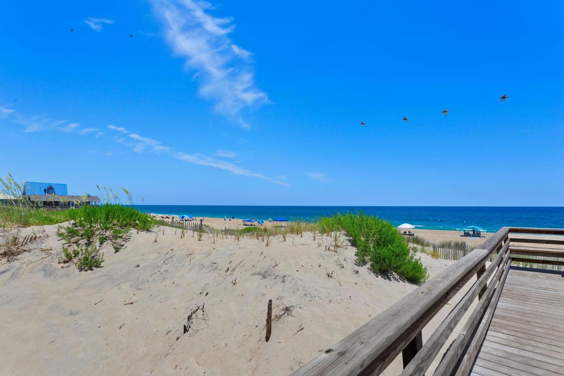 Holiday home 7060 Tides Times Oceanfront Pool Hot Tub *