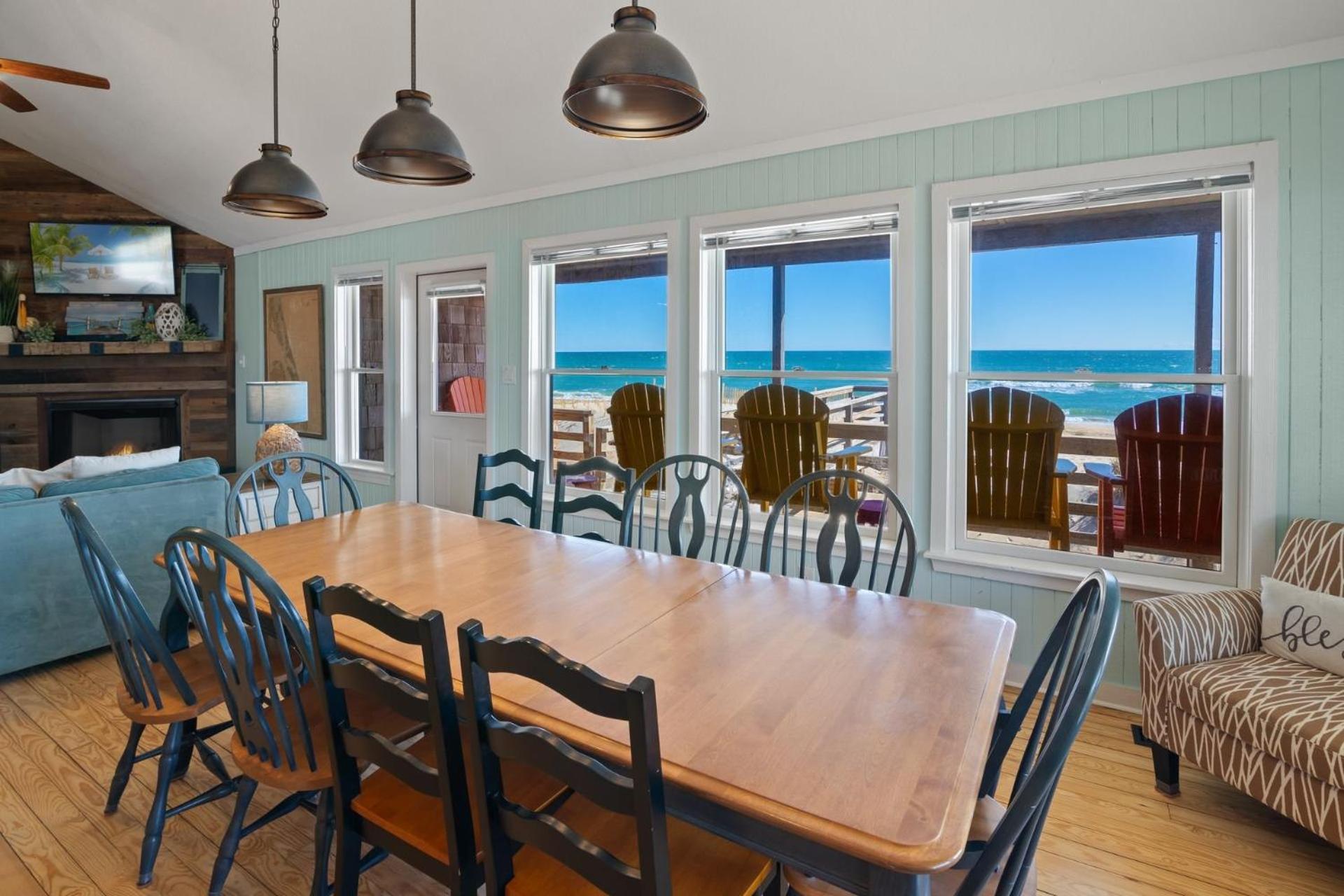 Holiday home 7060 Tides Times Oceanfront Pool Hot Tub