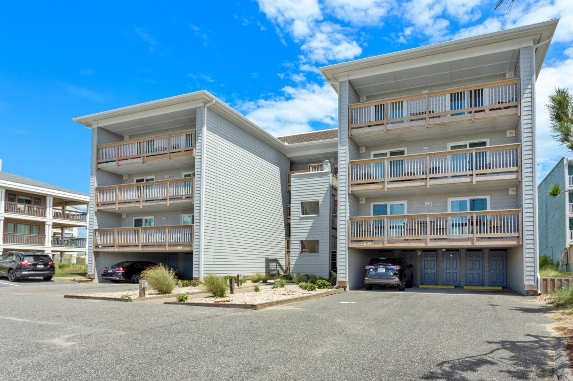 Apartment Yc301 Yachtsman Oceanfront Community Pool Nags Head