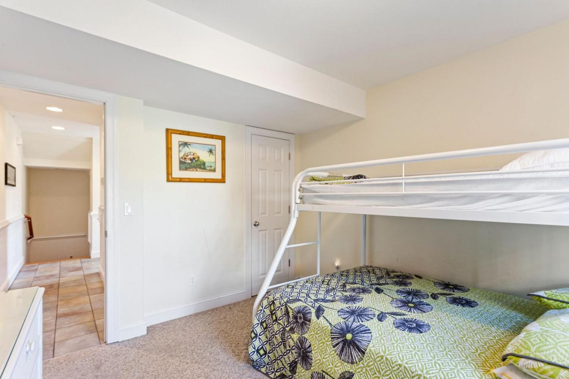 6107 No Wake Zone 4 Min Walk To Pool * Nags Head