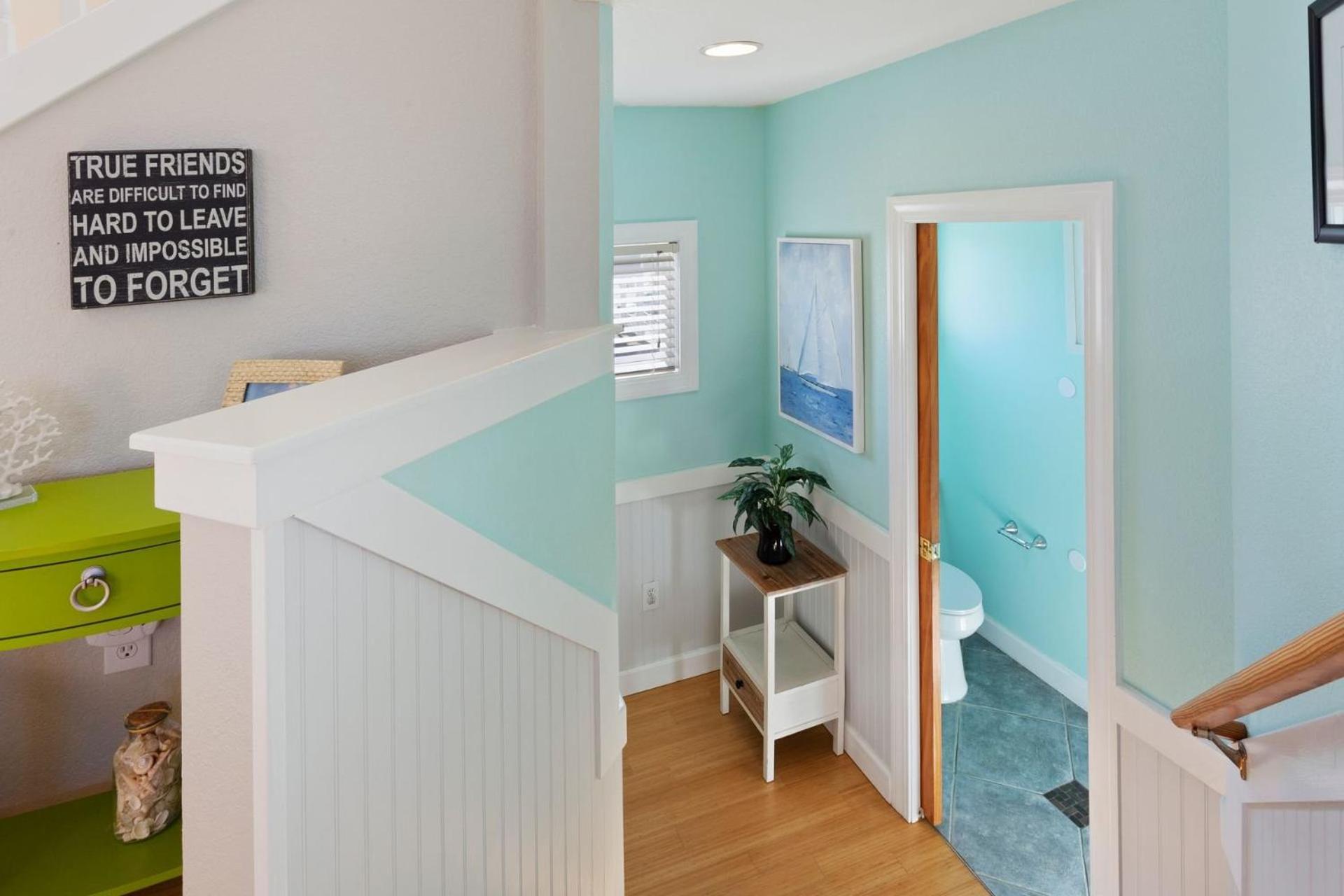 Just Fab 8 Bedrooms Oceanfront Luxury Saltwater Pool Elevator Game Holiday home *