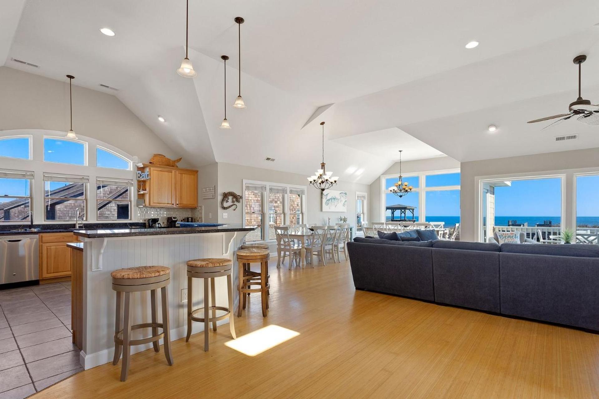 Holiday home Just Fab 8 Bedrooms Oceanfront Luxury Saltwater Pool Elevator Game Nags Head