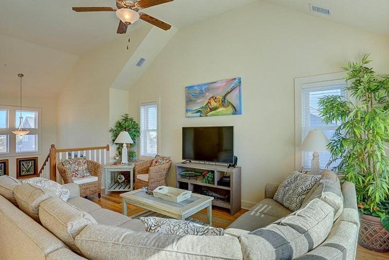 6156 Family Tides 2 Min Walk To Hot Tub Holiday home *