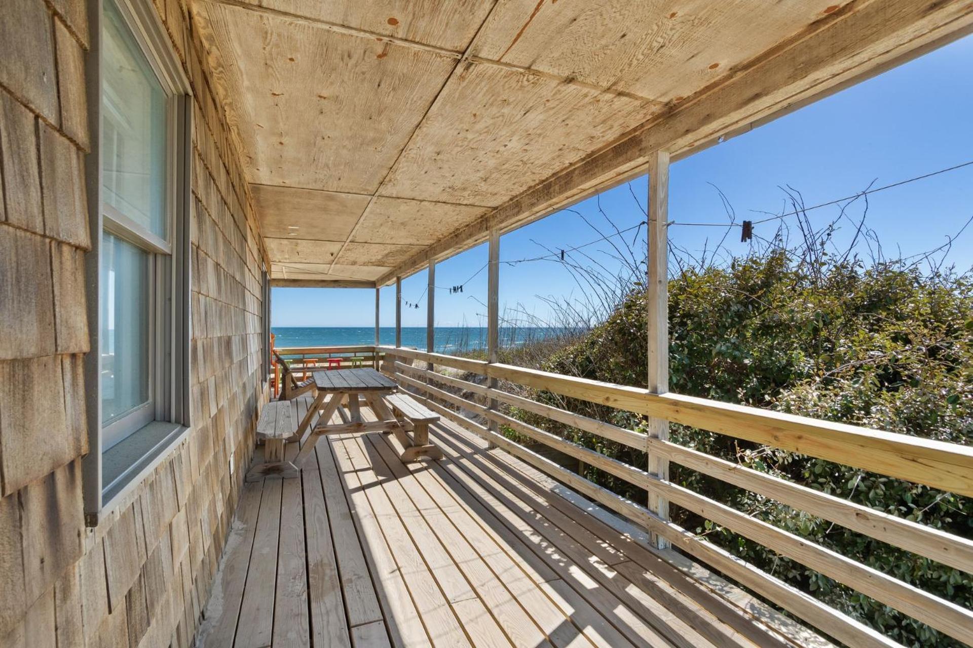 Holiday home 7060 Tides Times Oceanfront Pool Hot Tub *