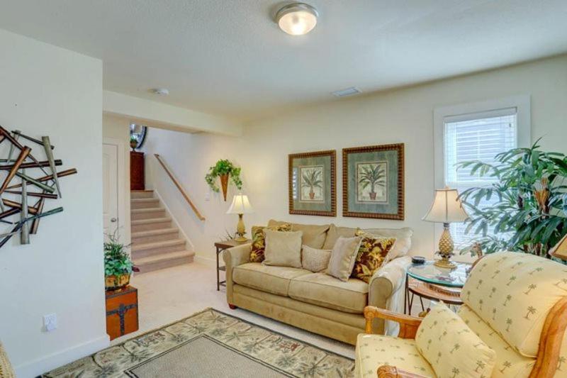 6156 Family Tides 2 Min Walk To Hot Tub Holiday home Nags Head